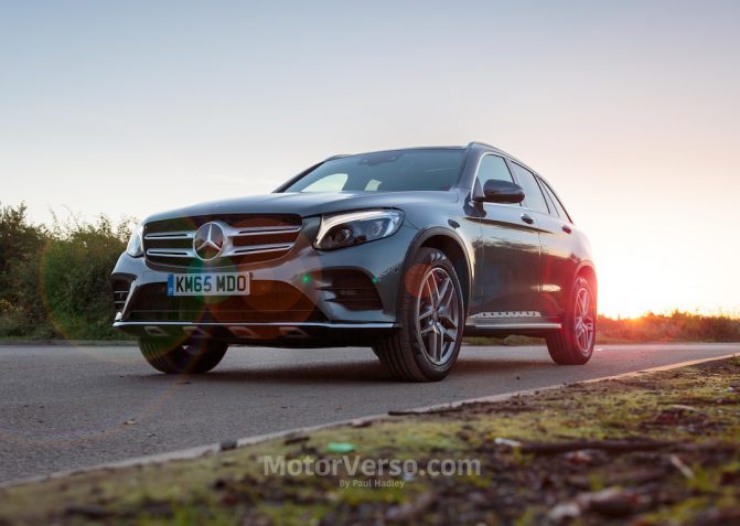 Wallpaper of Mercedes Benz