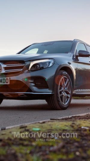 Wallpaper of Mercedes Benz 750 x 1334 px