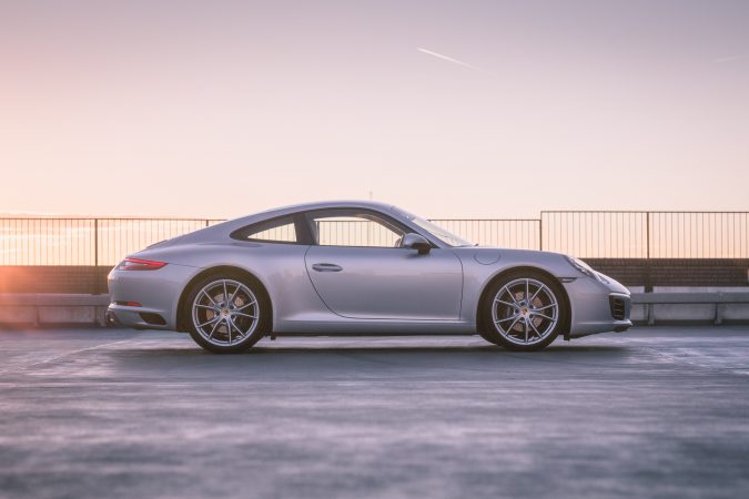 Porsche 911 Carrera 2018 13