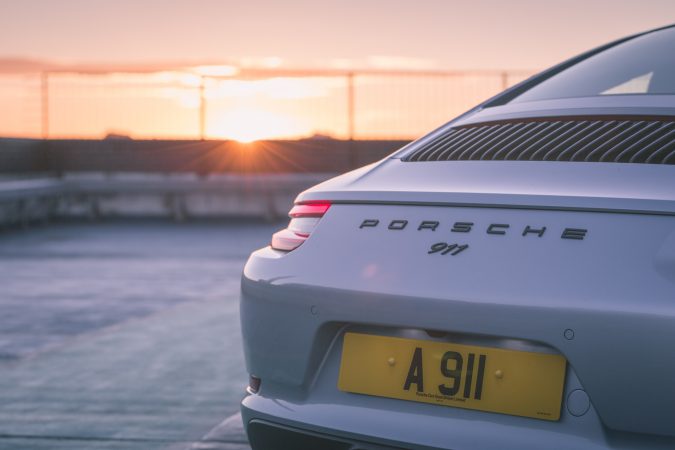 Porsche 911 Carrera 2018 16