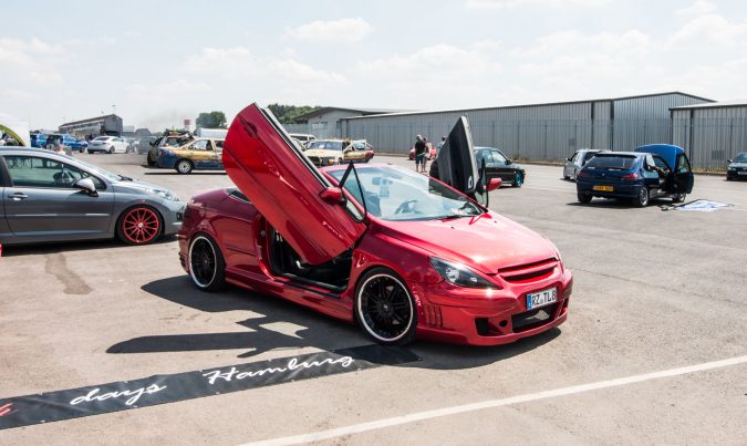 Peugeot 307 Cabriolet, Suicide Doors