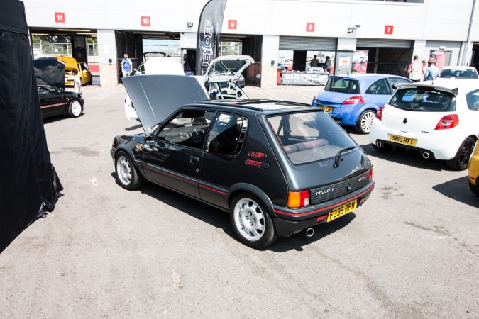 Peugeot 205 GTI Black