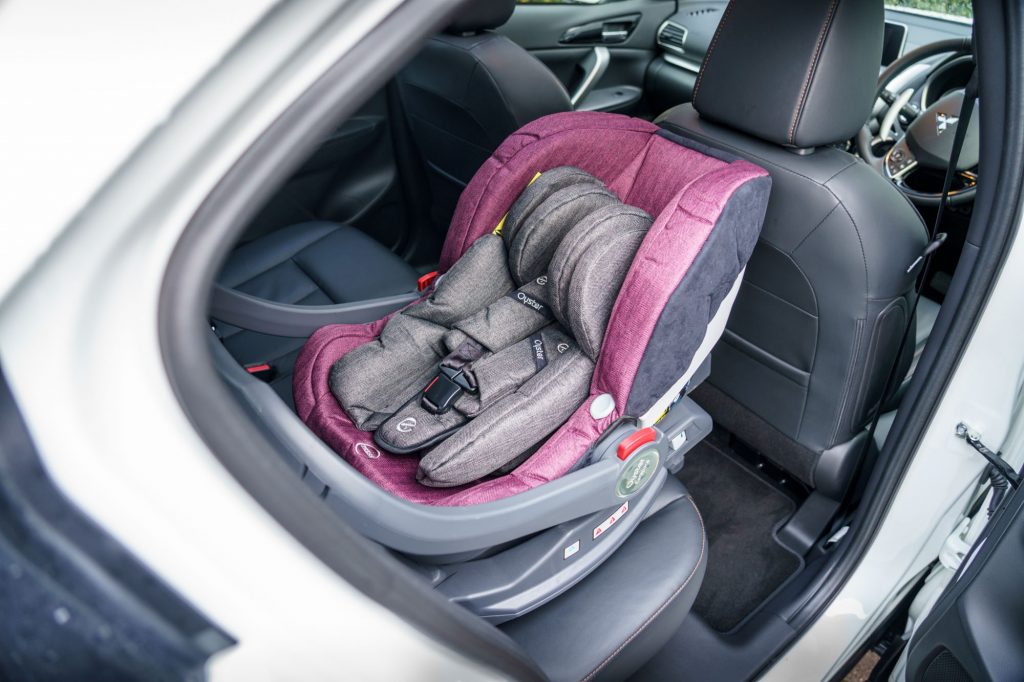 Oyster Carapace Infant iSize Car Seat Review