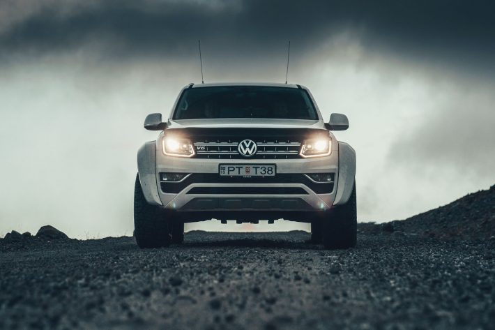 Volkswagen Reveals One-Off Arctic Amarok AT35