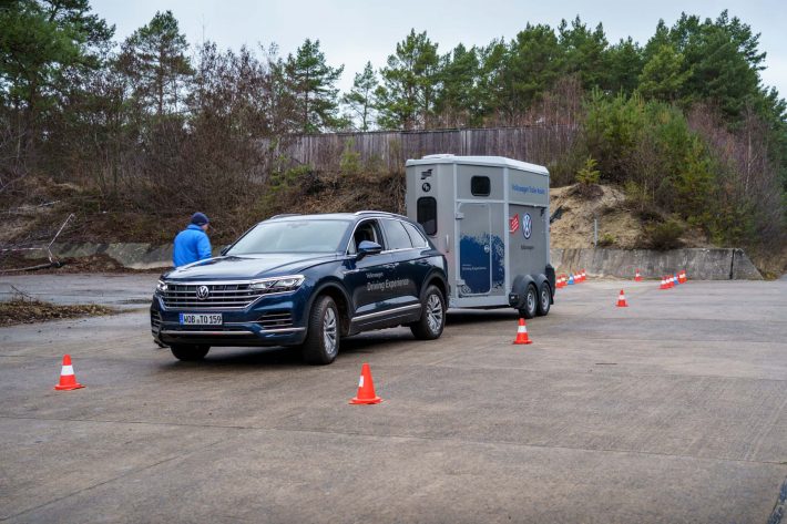 Volkswagen Trailer Assist - Reverse Parking Made Easier