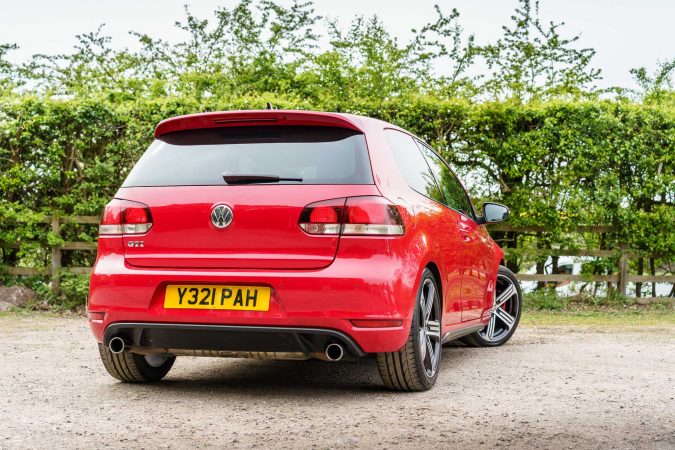 Gol VW GTI MK6 Rear Red