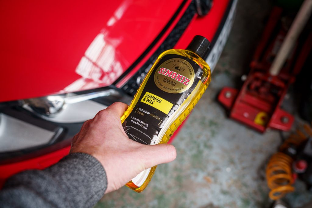 Car Cleaning Using Simoniz’s Finest