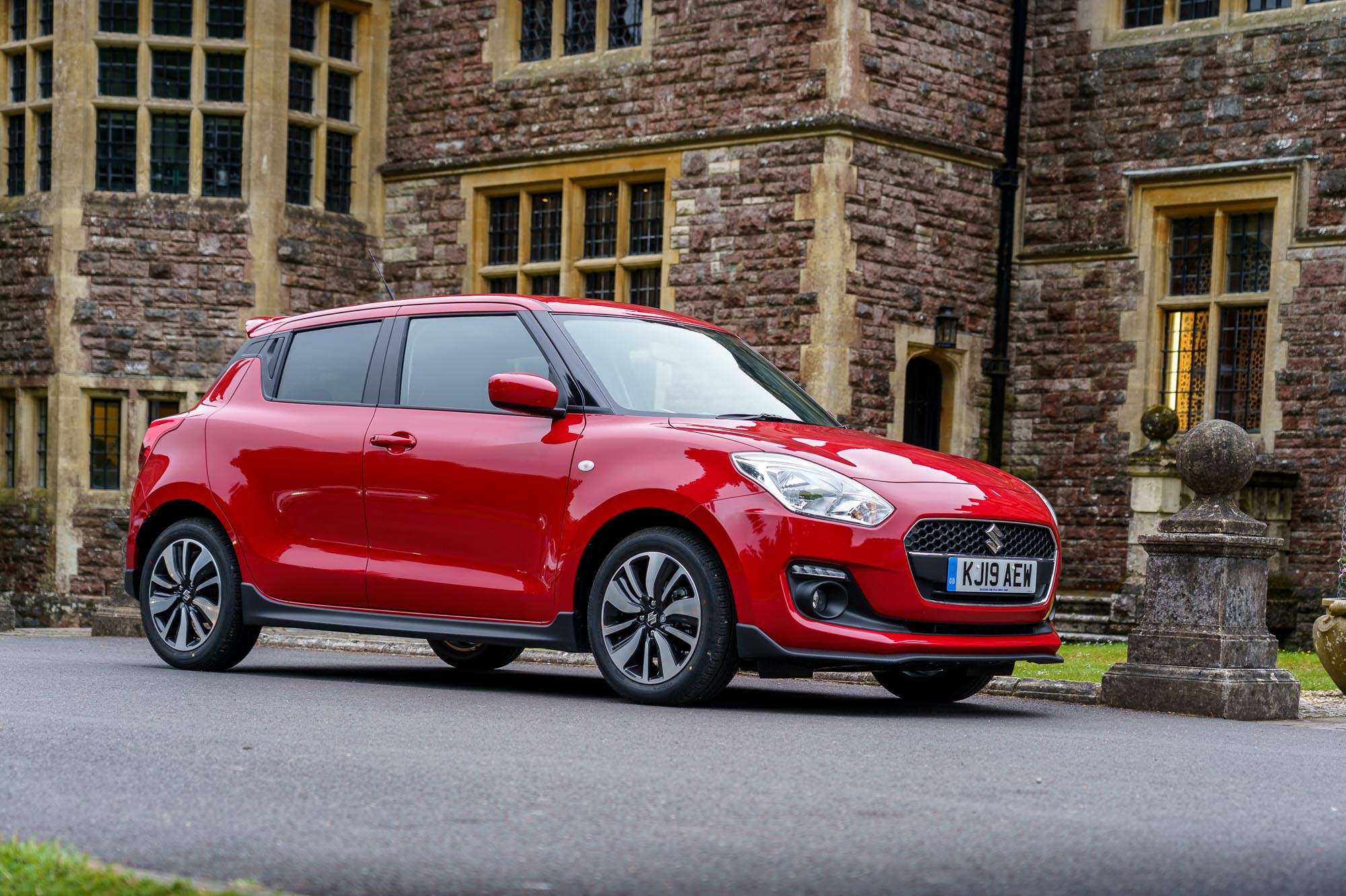 2019 Suzuki Swift Attitude Review