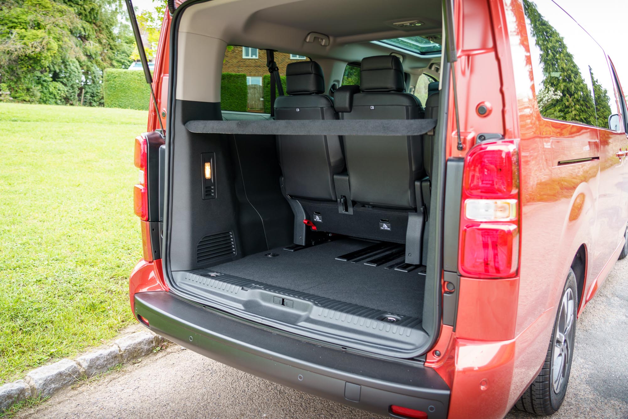 vivaro life 2019