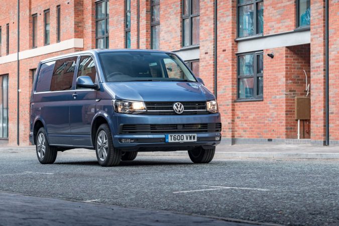 VW Transporter Kombi Blue