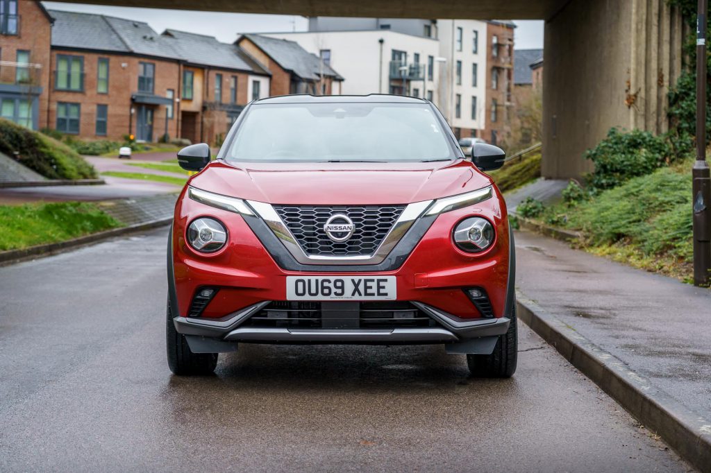 2020 Nissan Juke Tekna + Review