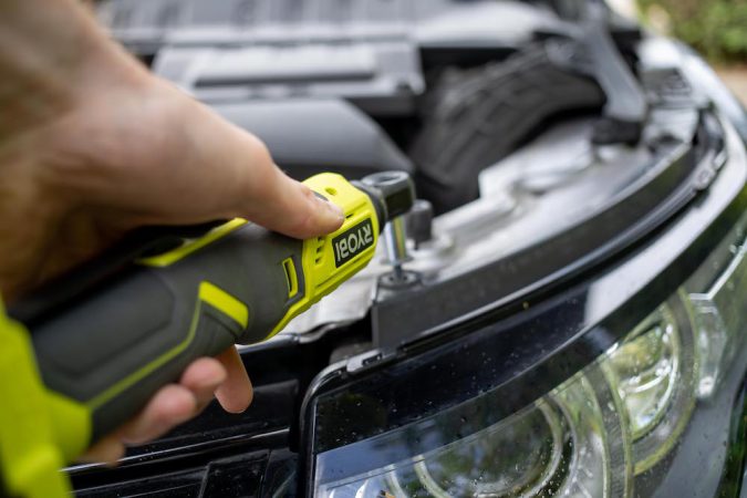 Ryobi Ratchet Wrench in use