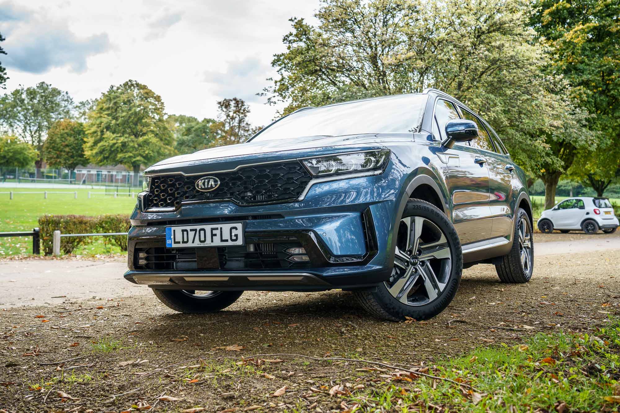 Kia Sorento ‘4’ 1.6 HEV Review 🏎️