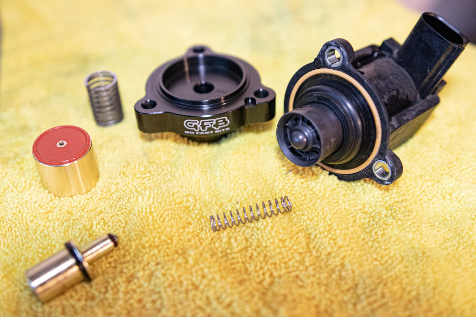 Upgrading The Diverter Valve On Golf Mk7 GTI GFB DV+ T9351