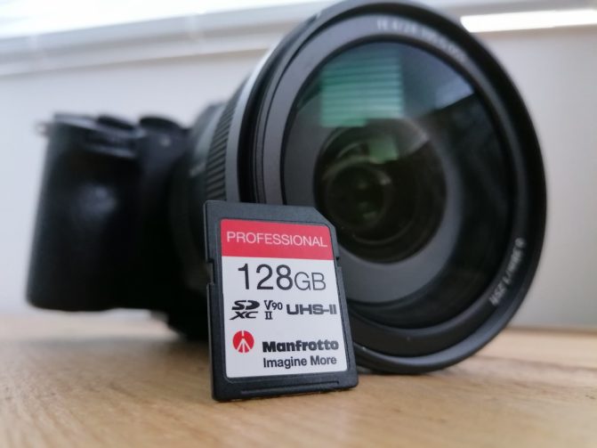 Manfrotto Professional SD UHS-II (V90) Professional-Grade SDXC