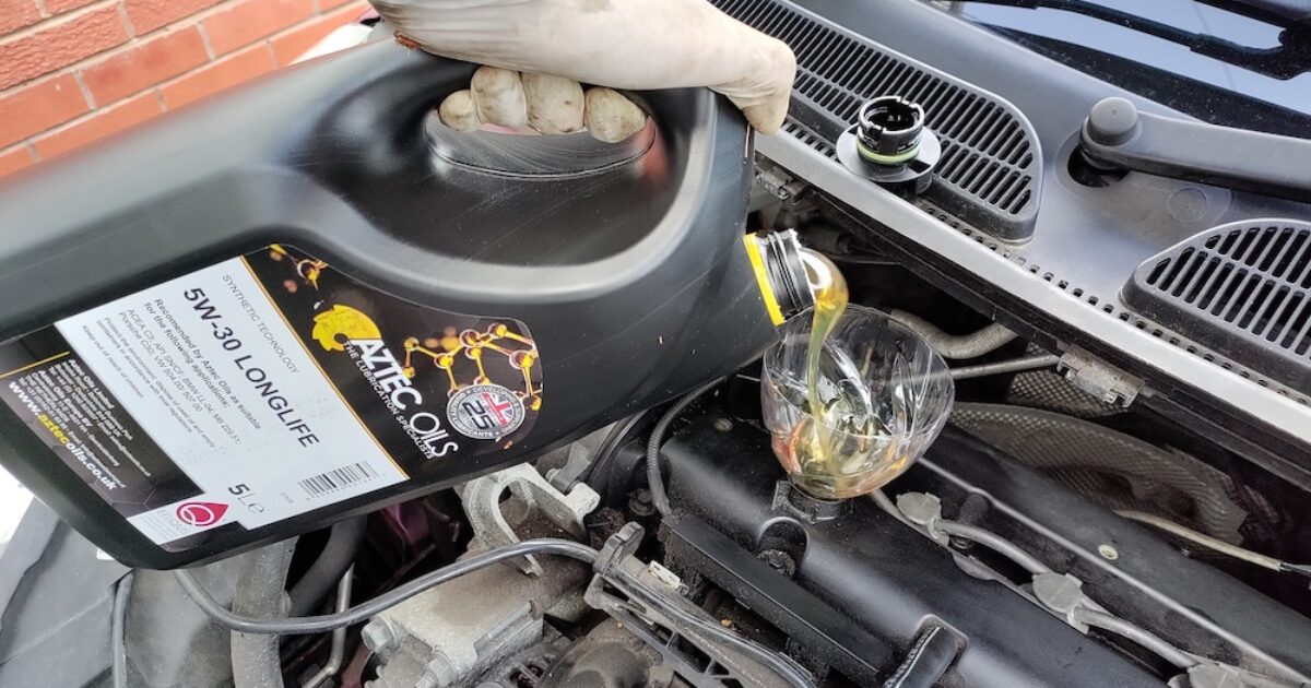 How Much Does An Oil Change Cost Price Estimate & Comparison