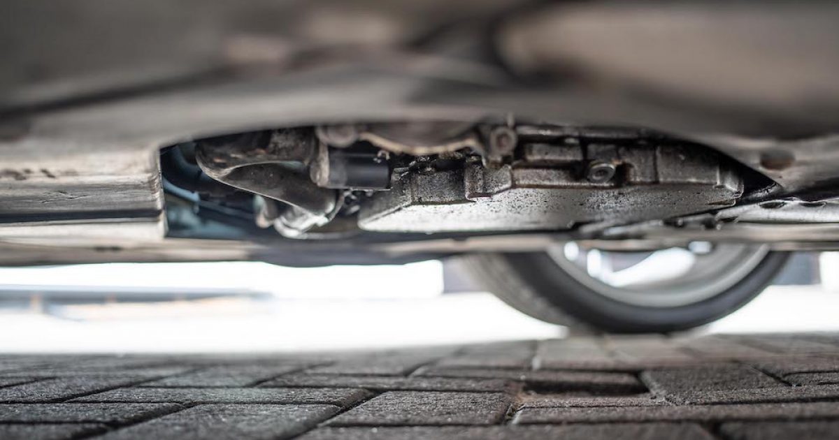 Oil Leak Repair Cost: Symptoms, Causes, Fixes and Costs