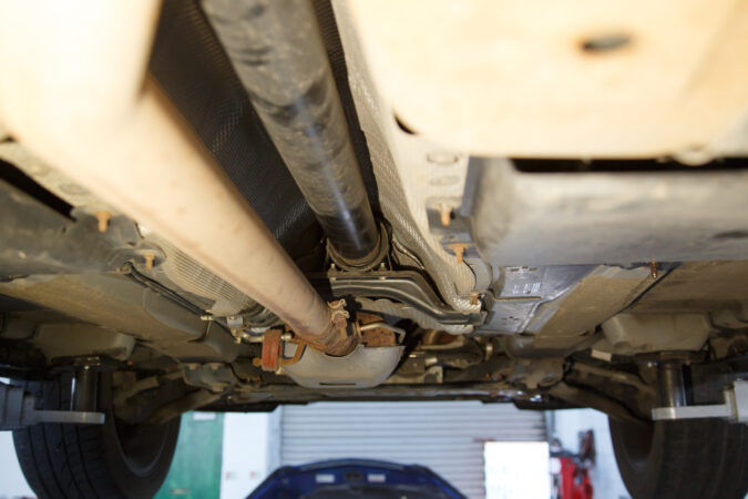 How To Replace A Rear Main Seal Without Removing The Transmission