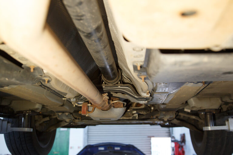 How To Replace A Rear Main Seal Without Removing Transmission