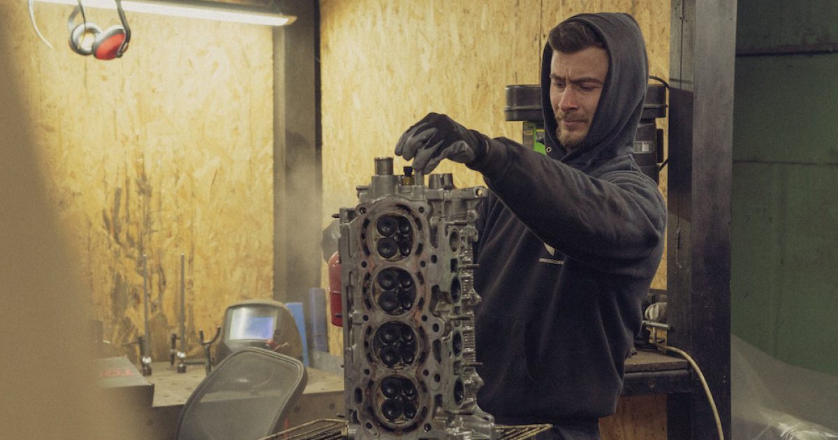 How Much Does Piston Rings Replacement Cost Symptoms & Fix