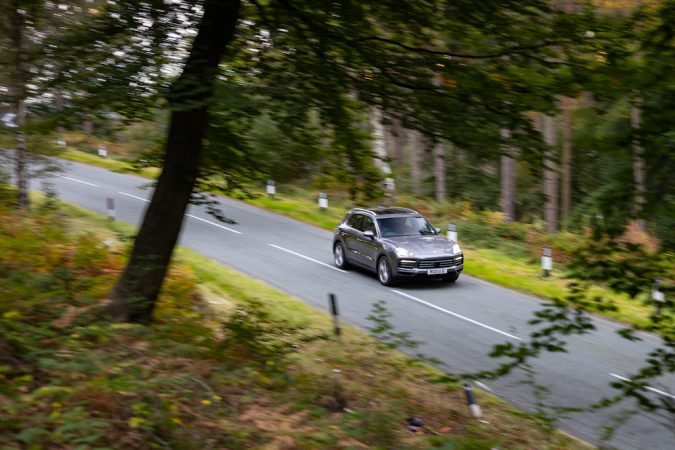 Porsche Cayenne E-Hybrid Fast