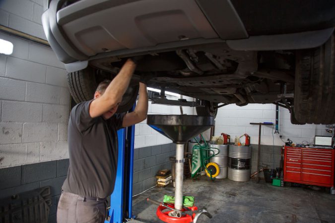 Repairing servicing troubleshooting leaky liquids car components parts replacement