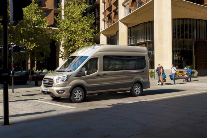 10 Passenger Vehicles