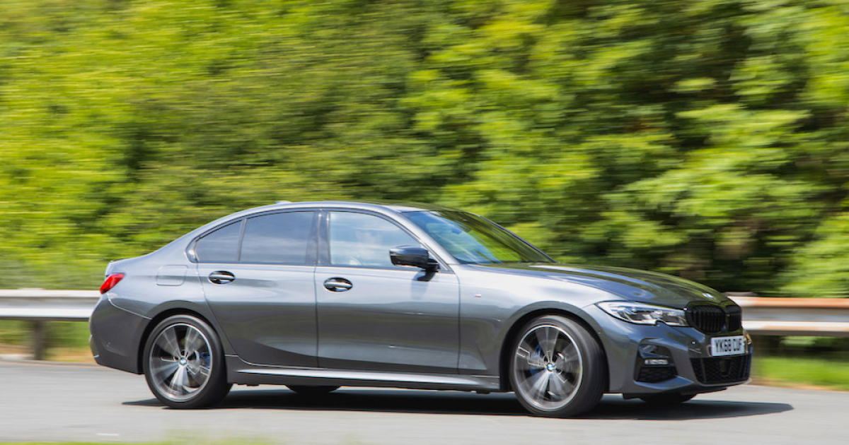 BMW 320i vs 328i What's The Difference, Trims, Specs, Features