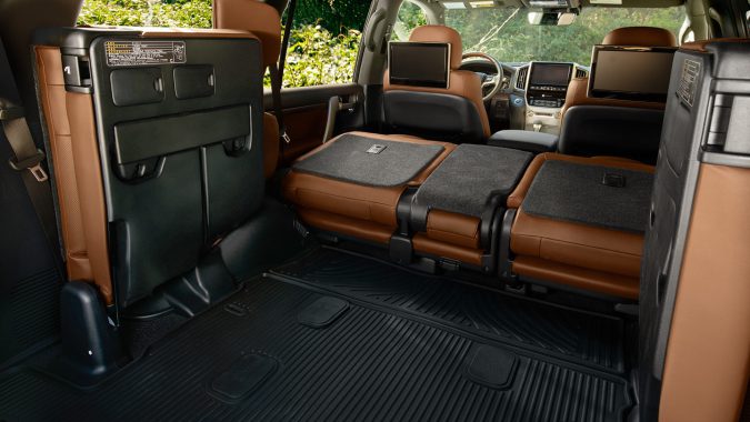 How Many Seats In A Suburban