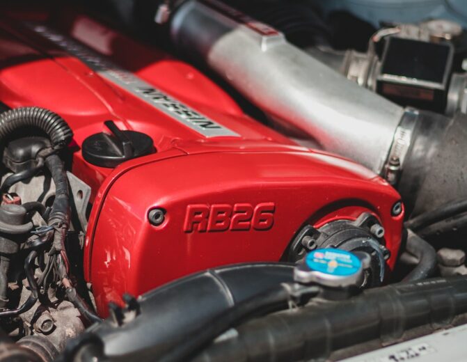 GTR R33