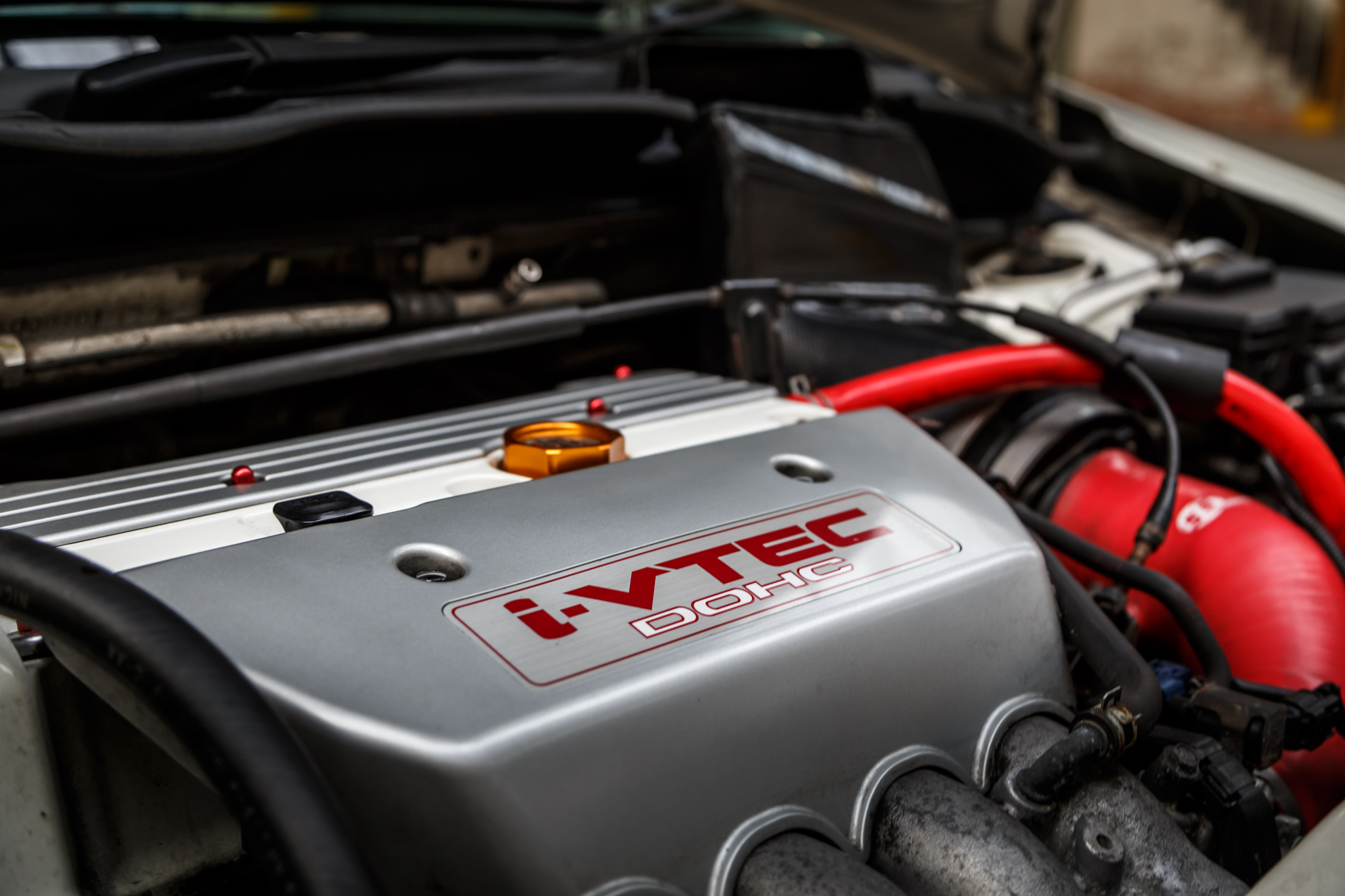 Engine Gasket Leaking Oil