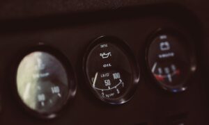 Low Oil Pressure Light