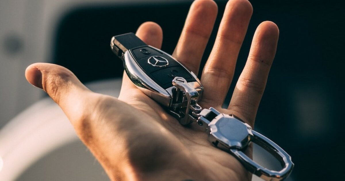 Best Online Car Buying Sites 🏎️ Who Offers The Best Cars?