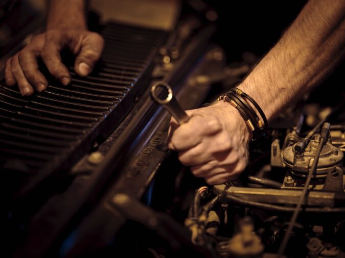 Engine problems troubleshooting fluids repair maintenance