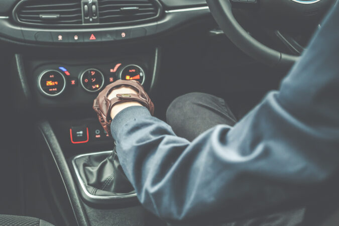 is it illegal to drive with both feet