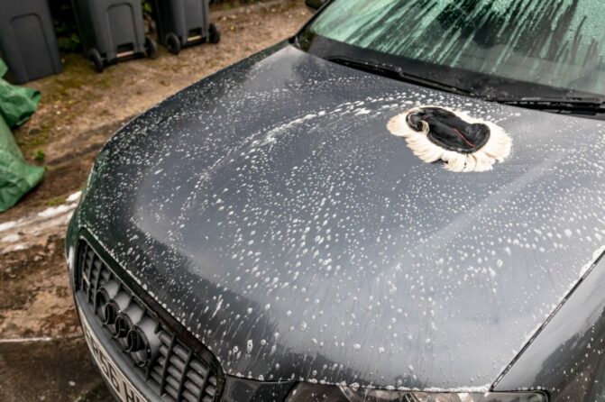 Do You Tip Car Detailers