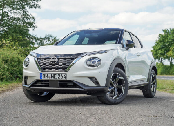 Nissan Juke Hybrid Tekna Review