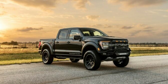 Pros-and-cons-of-bigger-tires-on-trucks