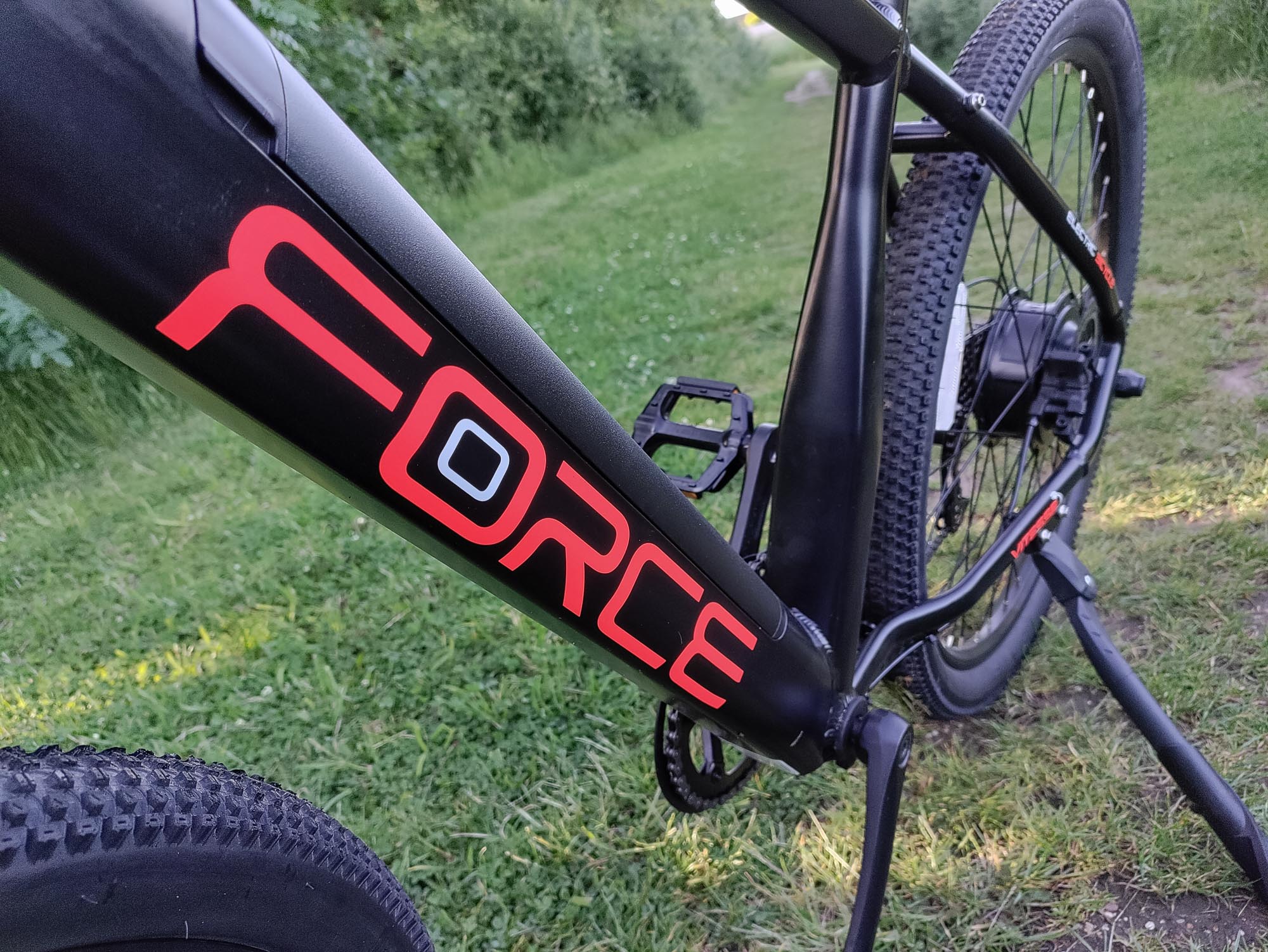 vitesse force electric mountain bike
