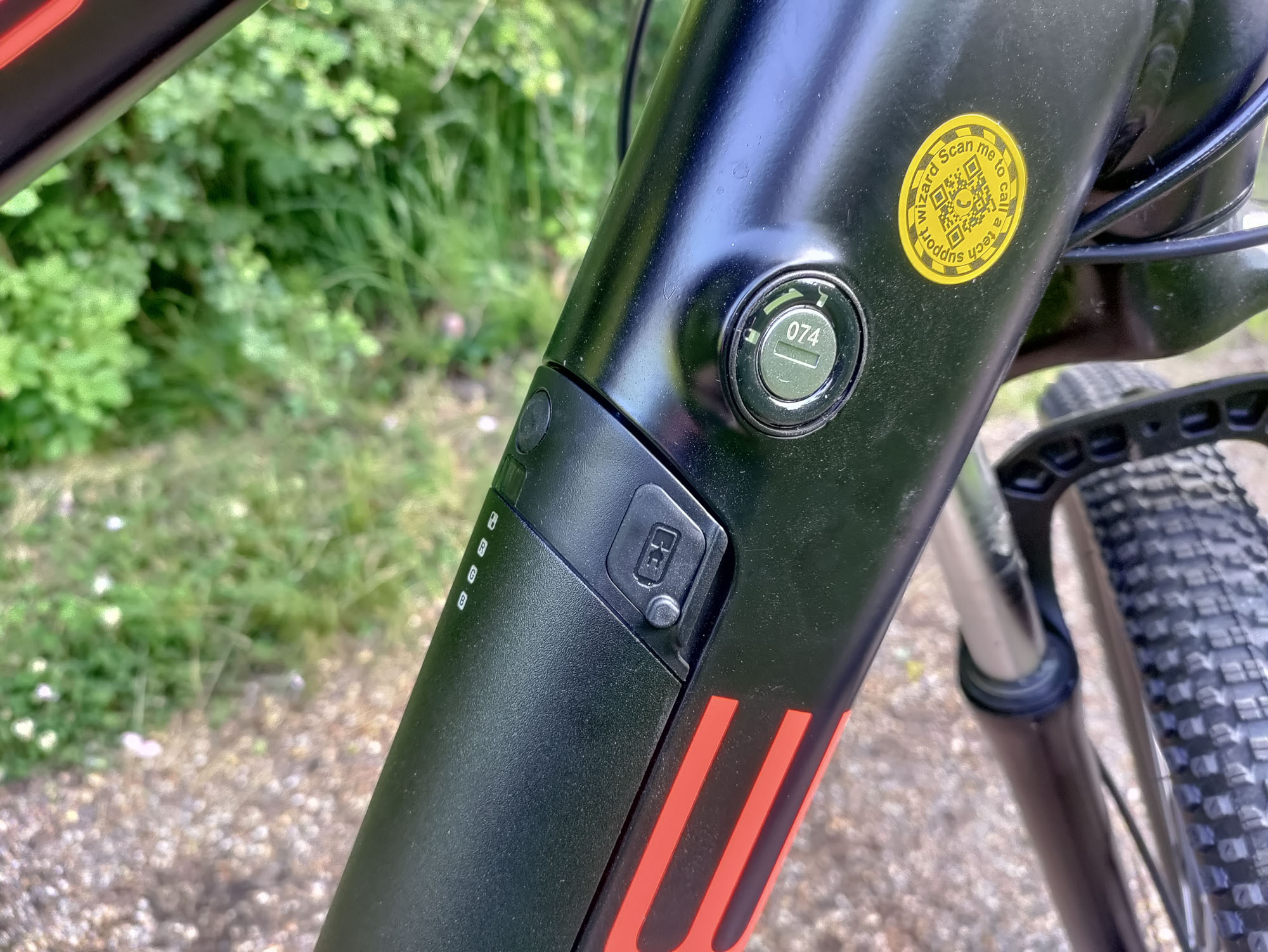 vitesse force electric mountain bike