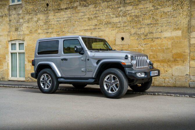 Total 40+ imagen are jeep wrangler sahara reliable 