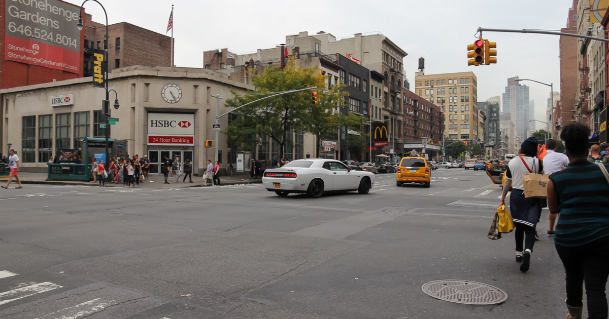 How Much Do Traffic Lights Weigh Average Size, Weight, And Cost