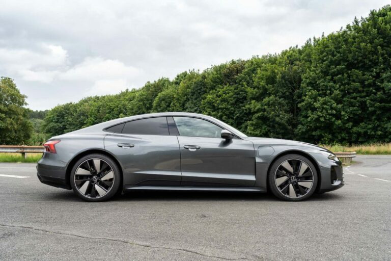 How Much Does Ceramic Tint Cost 🏎️ Benefits And Types Of Ceramic Tint