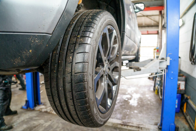 What Causes Jeep Death Wobble