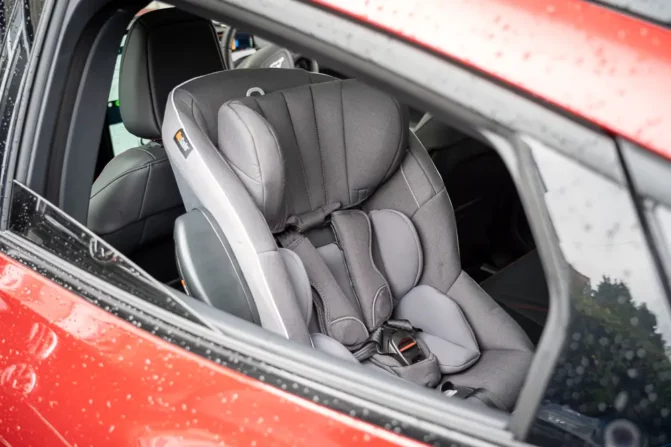 Do Booster Seats Need To Be Anchored