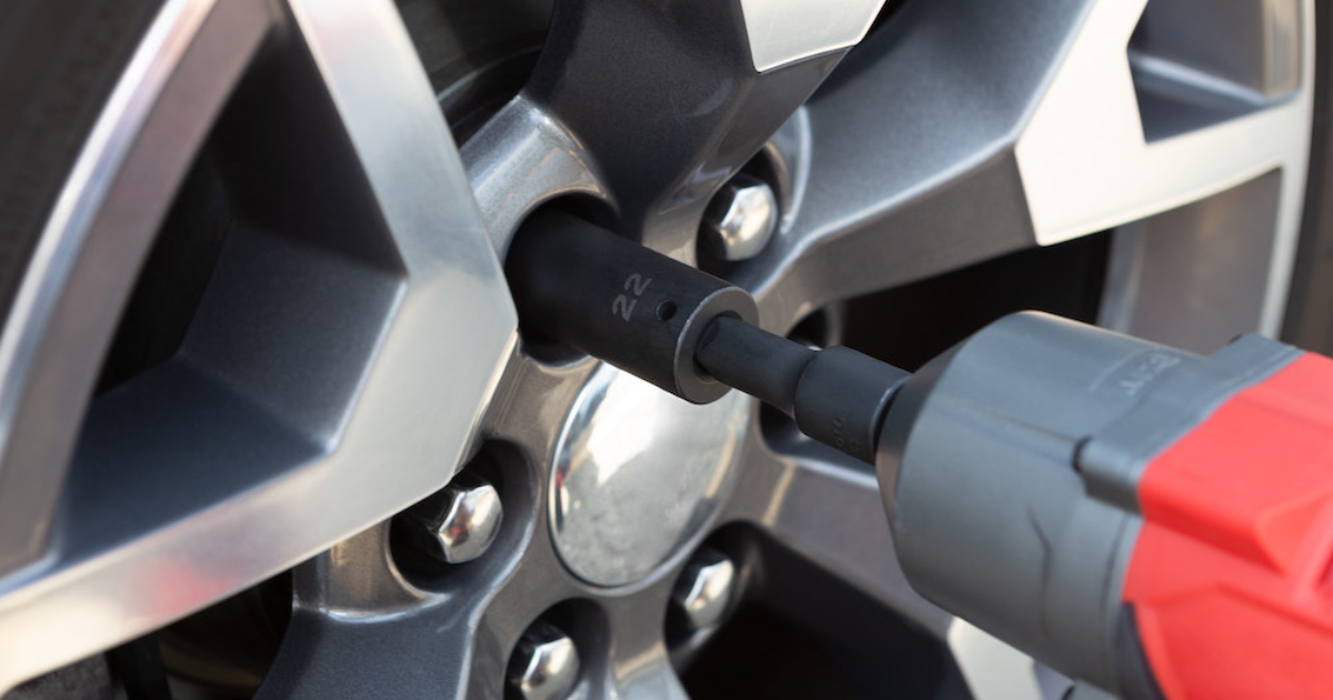 Best Truck Lug Nut Spikes Custom, Prices, Dangerous, And Legal