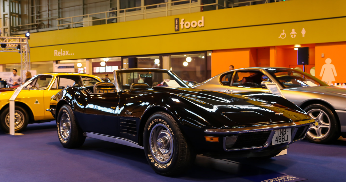 Split Rear Window Chevy Corvette 1963 Stingray History & Specs