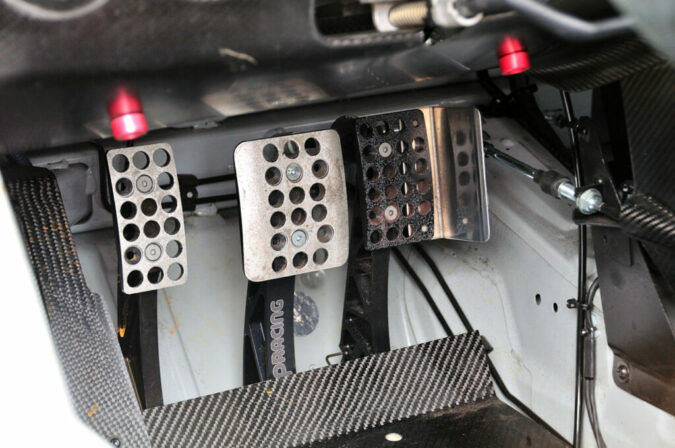 car won't accelerate but rpms go up