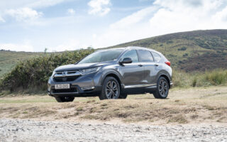 Honda CR-V AWD Hybrid EX Review 37