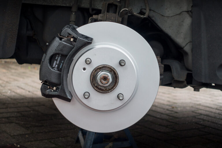 Brakes Squeaking After New Pads Causes For Squeaky Brakes